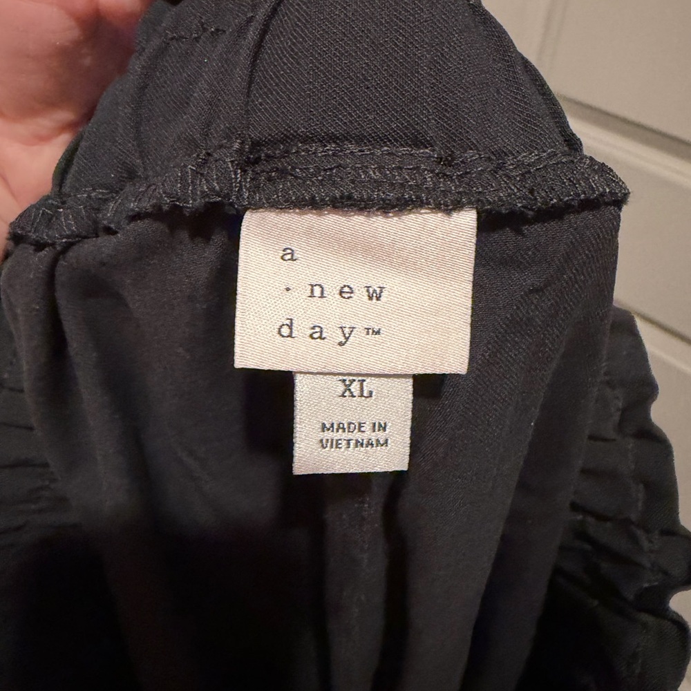 A New Day pants with ribbed stretchy waist